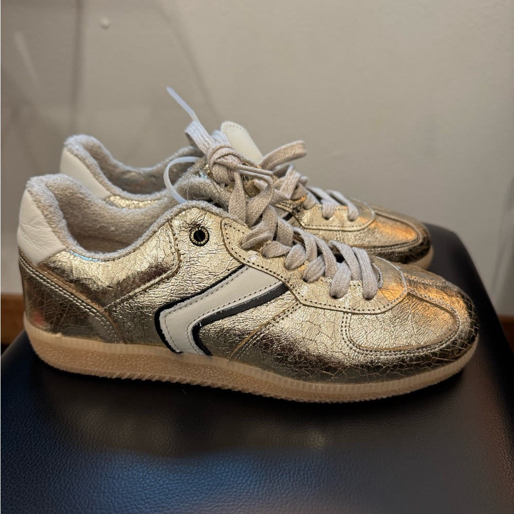 Verbenas Gold Sora Breck Sneakers Sz 38 7.5 New Leather